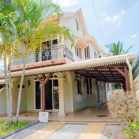 Indravilla Flic en Flac ภายนอก รูปภาพ